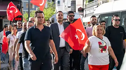 Bornova'da CHP'den toplu ayrılık
