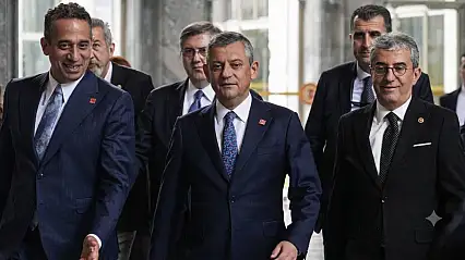 CHP'de ihraç depremi yaşandı