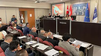 CHP Genel Merkezi Karşıyaka krizine el koydu: Ankara'dan kritik görevlendirme