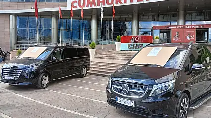 CHP Genel Merkezi'nde 'Haram Araç' Krizi