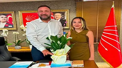 CHP'li gençlik kolları başkanından dikkat çeken çıkış: 'Partimin her daim yanındayım'