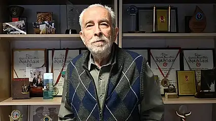 Emin Çölaşan yoğun bakıma alındı, sağlık durumu ciddiyetini koruyor