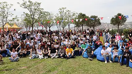 Mahallede Dayanışma Var Projesi İzmir'de çocukların sosyal gelişimine katkı sağladı