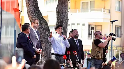 Özgür Özel'den Ödemiş'te dikkat çeken mesaj: Yeni bir yürüyüşün içindeyiz