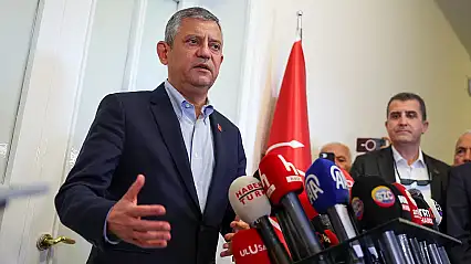 Özgür Özel'e yakın iki isim Manisa'da gözaltına alındı