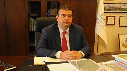 Seferihisar Belediye Başkanı İsmail Yetişkin gözaltına alındı!