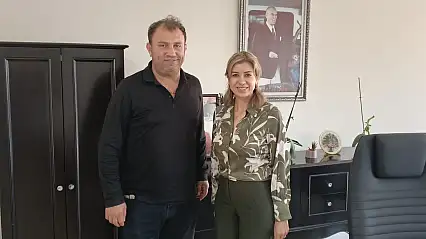 TV 9 ve Dokuzda9 Gazetesi'nden Karabağlar Belediyesi'ne nezaket ziyareti