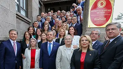 Yeni Parti ismi krizi büyüyor: Hukuki savaş başlıyor