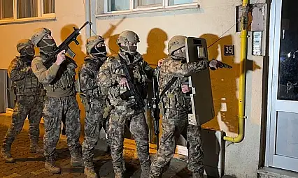 Bakan Gürlek duyurdu: Türkiye sabaha büyük operasyonla uyandı
