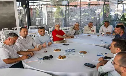 Başkan Eşki mahallelerin nabzını muhtarlarla tuttu