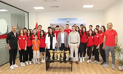 Küçük Menderes Havzası Spor Oyunları'nda Tire rüzgârı esti!