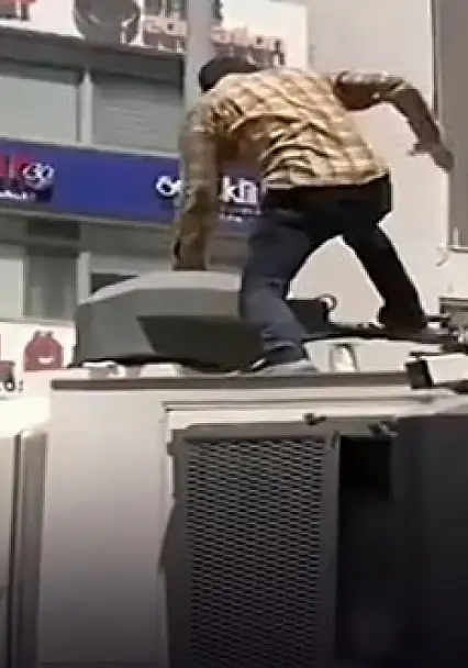 TOMA'nın üstüne çıkıp zarar veren saldırgan tutuklandı