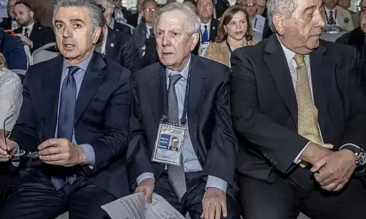 Aziz Yıldırım'a yakın isim istifa etti