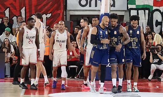 Karşıyaka, Fenerbahçe'ye 25 sayı farkla yenildi