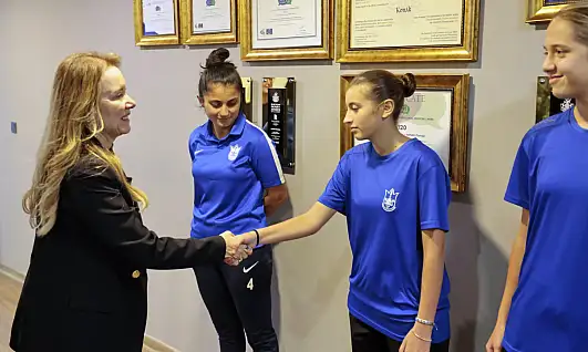 Konak Belediyespor'dan üç genç yetenek U15 milli takımı kadrosunda