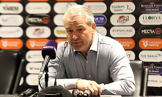Storck: Futbolcularımla gurur duyuyorum