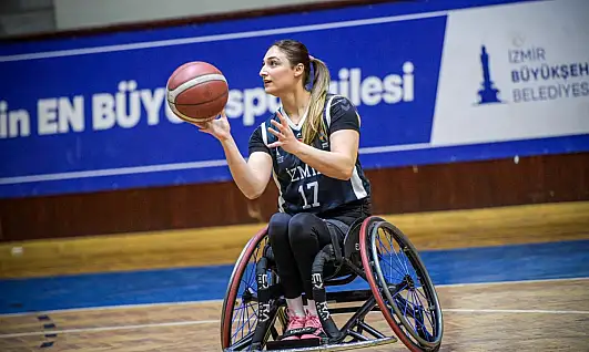 TekerleklisSandalye basketbolunda kadın gücü: Medine Alper'in ilham veren hikayesi