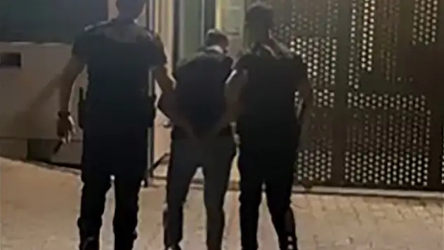 10 yıl hapisle aranan zanlı, 'Yunuslar'a yakalandı