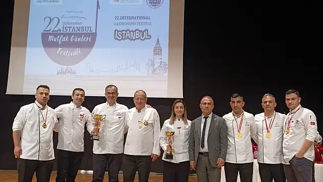 22. Uluslararası İstanbul mutfak günlerinde ESBAŞ'tan 8 altın madalya ve 2 altın kupa