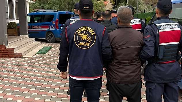 3 yıl önceki cinayet aydınlatıldı: 4 tutuklama