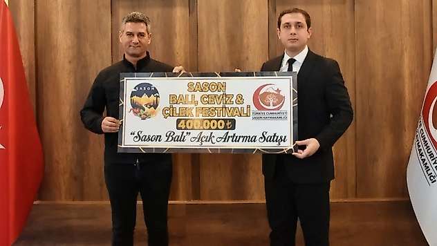 400 bin liraya satılan Sason balının parası üreticilere verildi