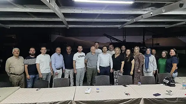 AK Parti Tire İlçe Teşkilatı Yönetim Kurulu Toplantısını Karateke Köyü'nde yaptı
