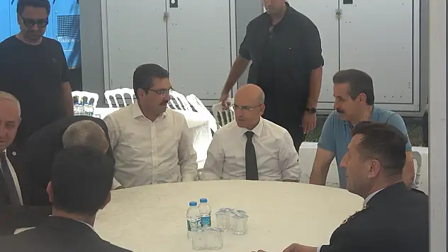 Bakan Şimşek, taziyeleri kabul etti