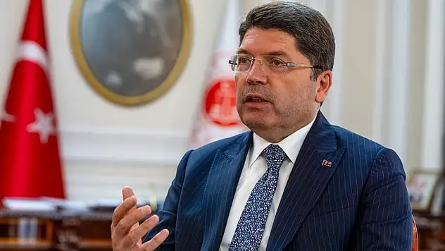 Bakan Tunç 'Tahliyeler pazarlık değil, hukukun gereğidir'