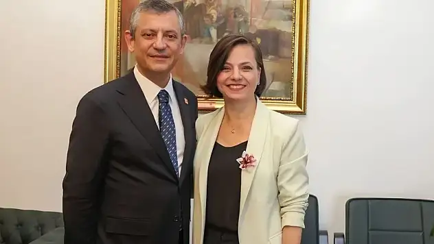Başkan Kınay kararını açıkladı: Karabağlar'da YENİ Parti dönemi başlıyor