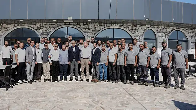 Başkan Türkmen'den personele moral ve teşekkür mesajı