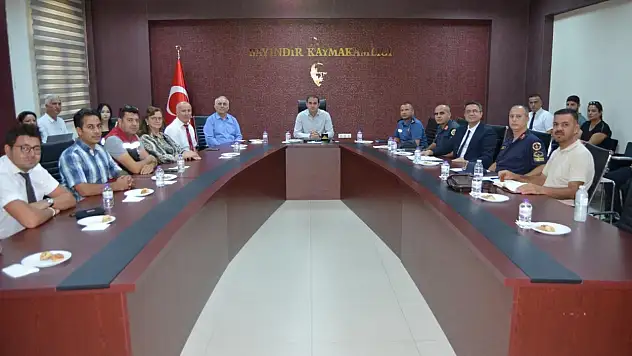 Bayındır'da Hayat Boyu Öğrenme Yılı Değerlendirme Toplantısı yapıldı