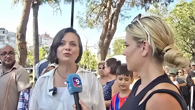 Belediyenin geleneksel hale getirdiği aşure etkinliği, bölge sakinlerinden büyük ilgi gördü