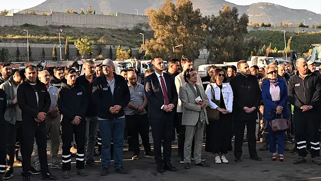Bornova'da 1 Mayıs: Emekçilerle omuz omuza