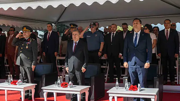 Bornova'da 9 Eylül'ün 104. yılı Belkahve'de kutlandı