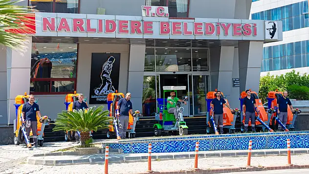 Çevreci araçlar Narlıdere'de hizmete girdi