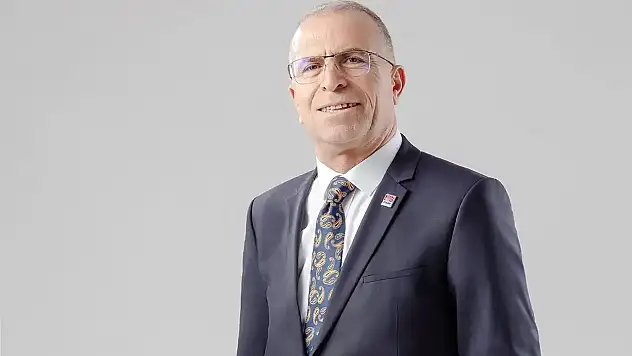 CHP'de yeni istifa: Ünal Işık YENİ Parti'ye geçti