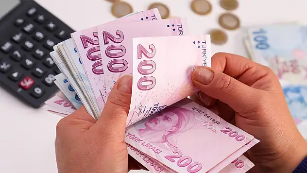 CHP'den asgari ücret hamlesi: Meclise kanun teklifi sunuldu