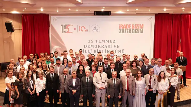 DEÜ'de 15 Temmuz Şehitleri Anıldı