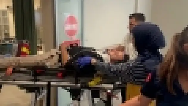 Direksiyon hakimiyetini kaybeden motosiklet sürücüsü ağır yaralandı