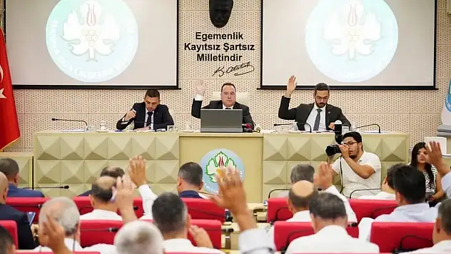Dutlulu: 'İzmir bizim kardeş şehrimiz'