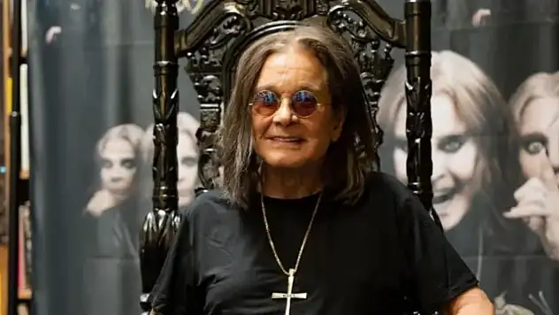 Efsanevi Black Sabbath vokalisti Ozzy Osbourne hayatını kaybetti