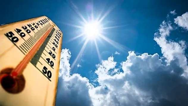 Ege Bölgesi'nde hava az bulutlu: İzmir 28 derece