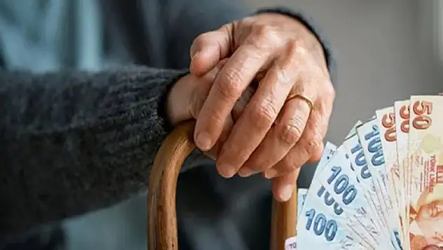 Emekli sandığı zam farkları 25 Temmuz'da hesaplarda