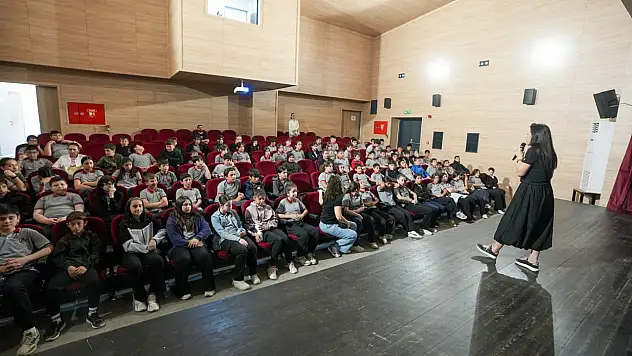 Gaziemir'de 5 bin öğrenciye çevre eğitimi
