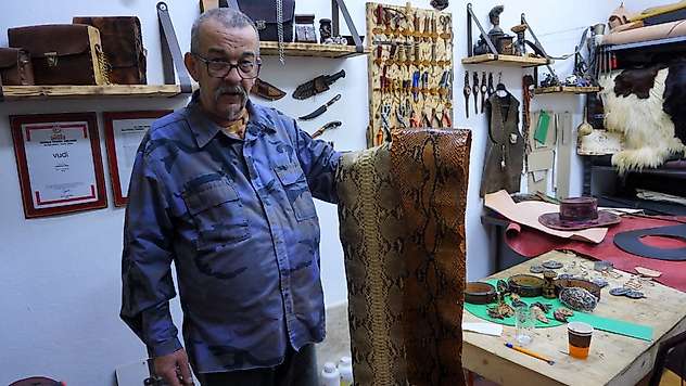 Geleneksel deri işçiliği, zamana ve fabrikasyona direniyor
