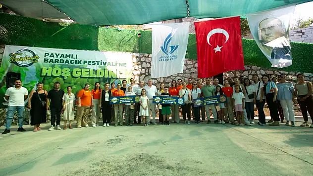 Güzelbahçe'de 'Tatlı' festival coşkusu