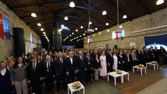 İzmir'de 8 Mart zirvesi: 'Cesaretin Adı Kadın – 103 Yıllık Cesaret'