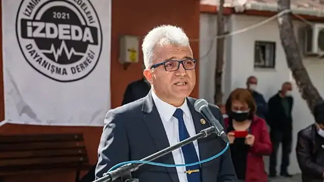 İzmir'de deprem dönüşümünde kritik çağrı: 'Emsal artışı süresi uzatılmalı'