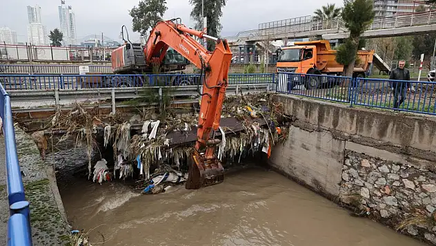 İzmir'de Ocak yağışları rekor kırdı