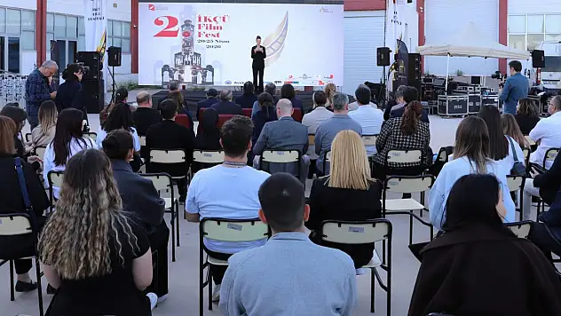 İzmir'de sinema rüzgarı: İKÇÜ Film Festivali kapılarını açtı